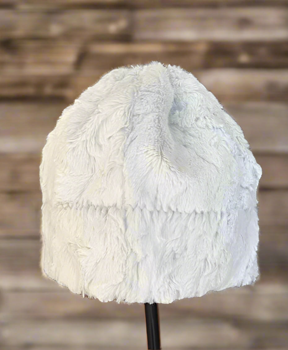 Women's Après Ski Beanie | Custom Ski-Resort Pom Hat